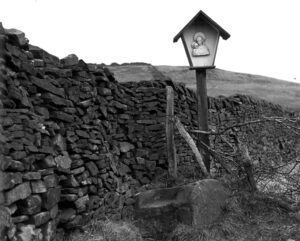 Photograph of Abbot's Chair, Monks Road