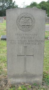 Photograph of CWGC grave of J. Wright at Glossop Cemetery