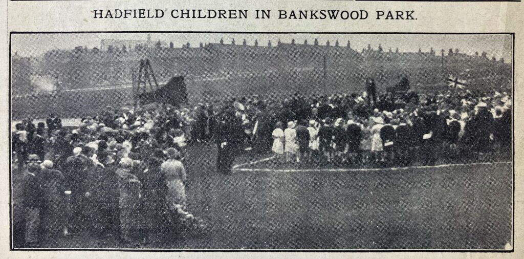 Photograph of a gathering of children in Bankswood Park, Hadfield