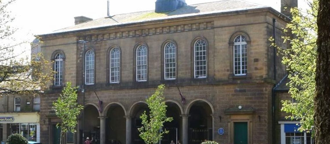Photograph of Glossop Town Hall